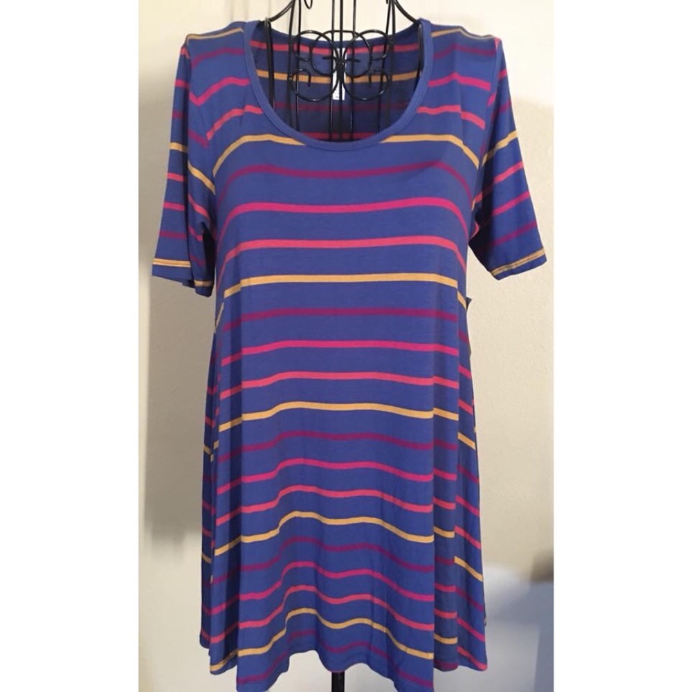 LuLaRoe Perfect T